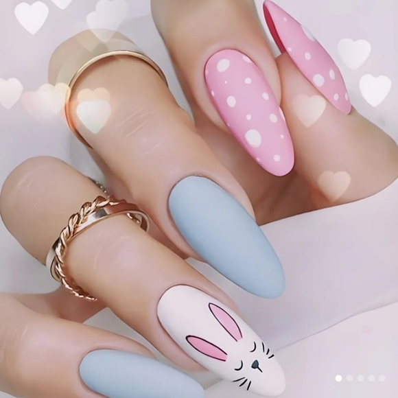 Cute press on nails - Picture 1 of 1